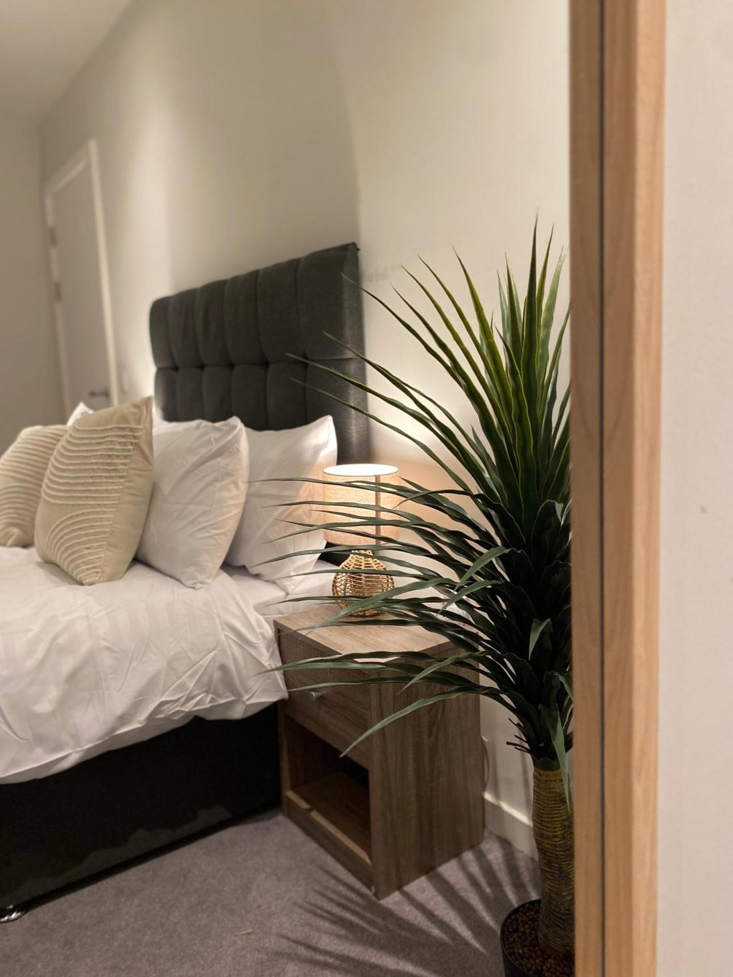 Apartment-free Parking With Terrace-gym Manchester