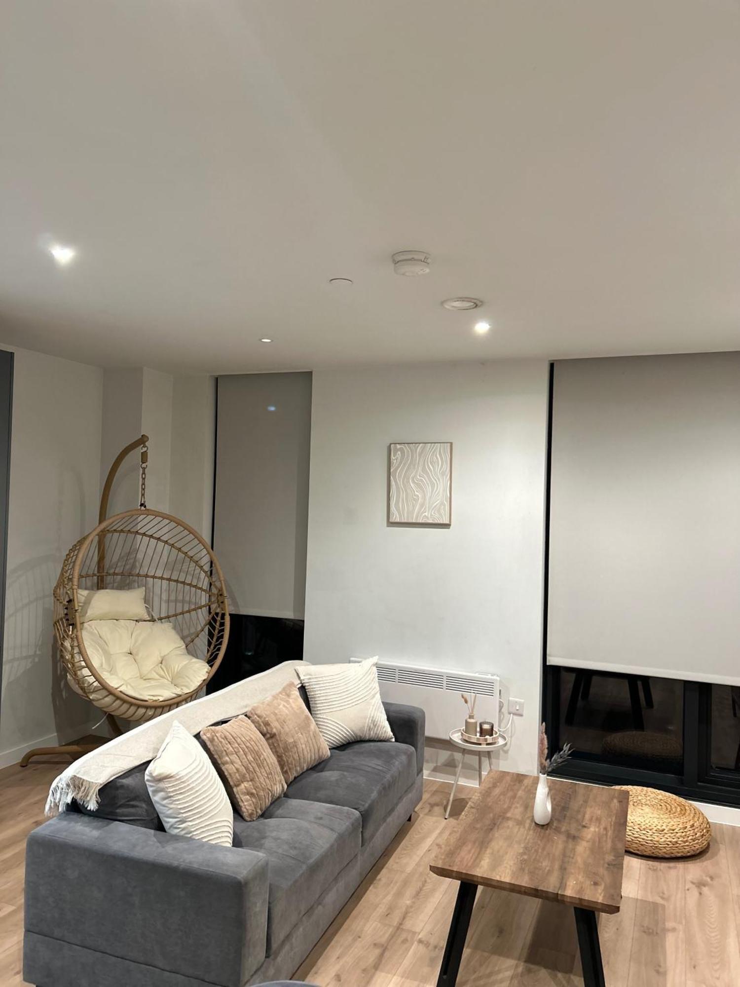 Apartment-free Parking With Terrace-gym Apartment